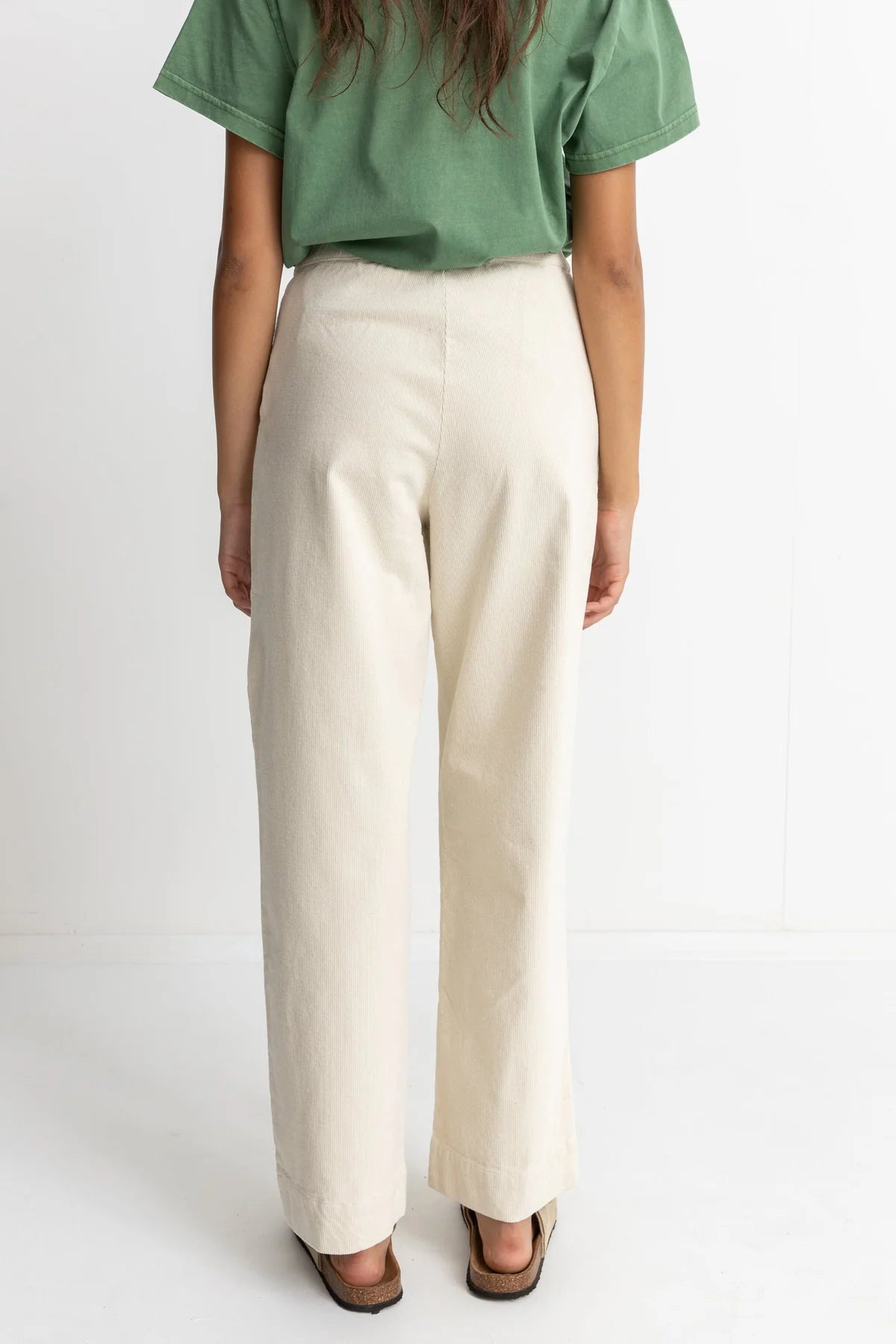Regular Fit Corduroy trousers - Cream - Men | H&M IN