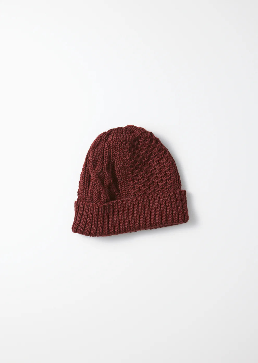 Aran Cable Watch Cap / Bordeaux