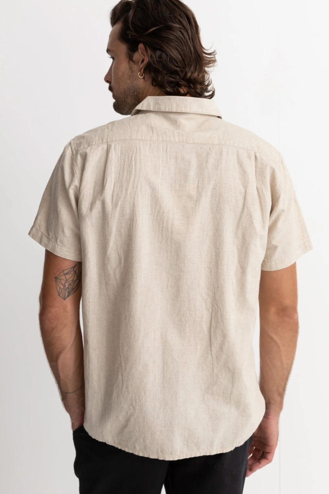 Classic Linen Short-Sleeve Shirt