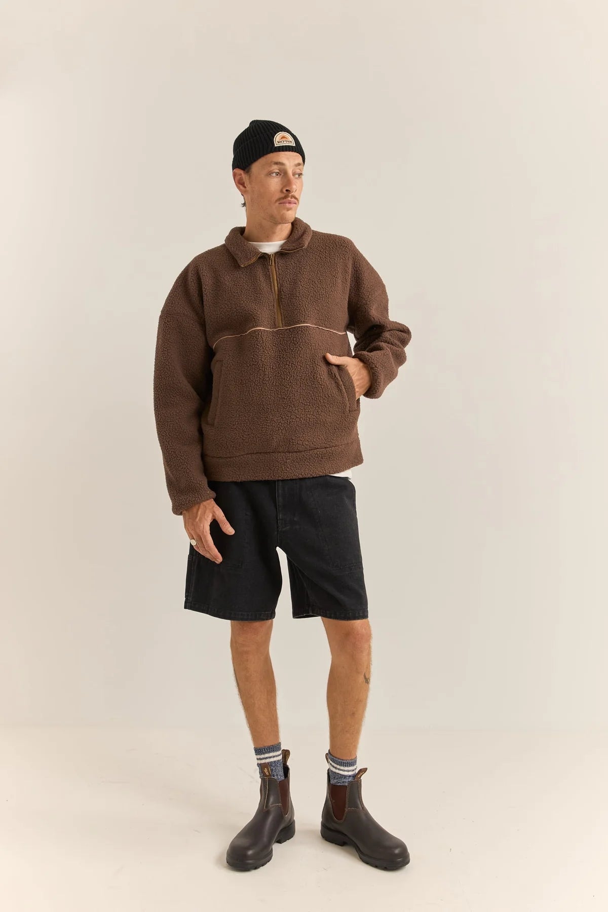 Contrast Quarter Zip Pullover