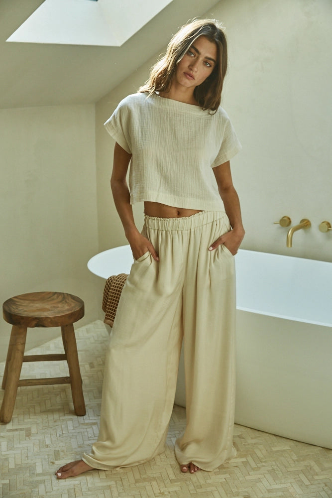 Woven Gauze Back-Button Crop Top