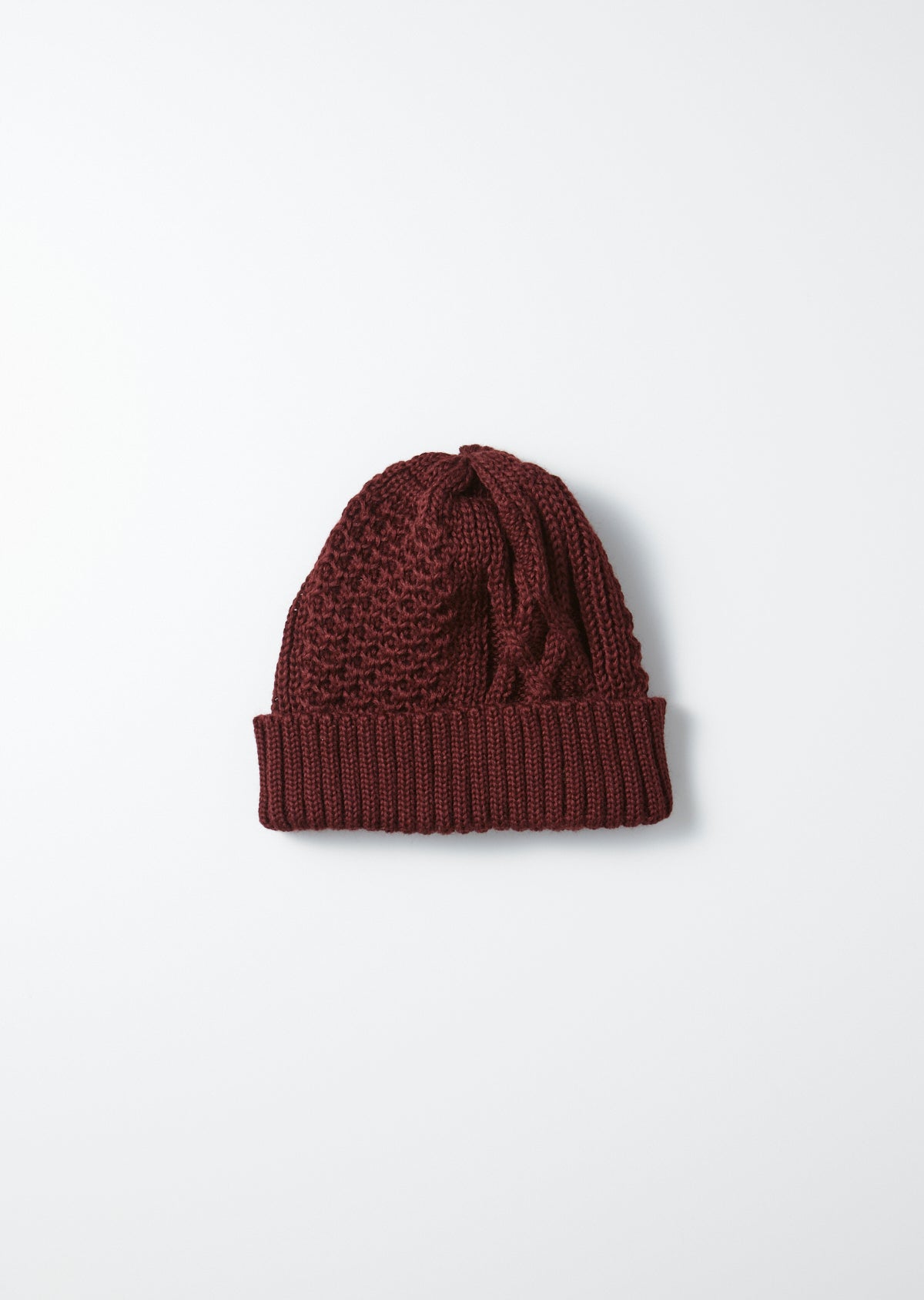 Aran Cable Watch Cap / Bordeaux